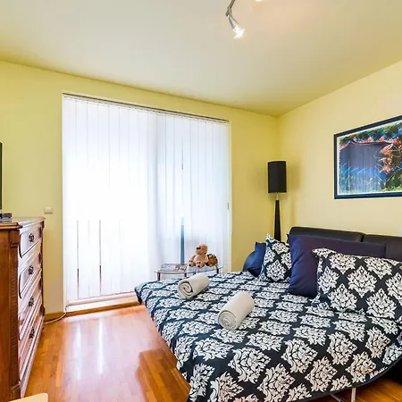 Reale - One Bedroom With Balcony And Sea View